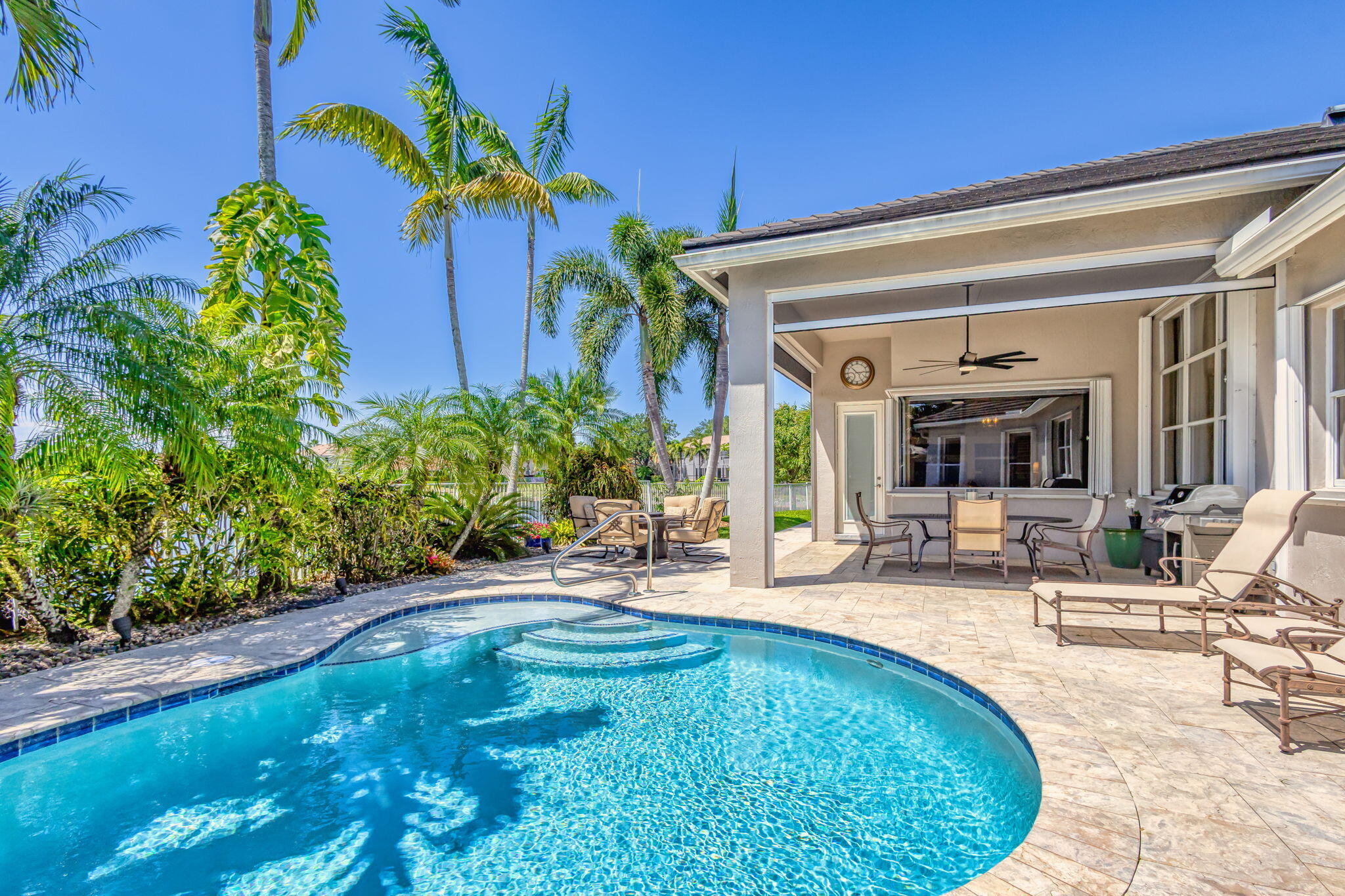 547 Robin Lane Jupiter, FL 33458 - Photo 51 of 78 West Exposure