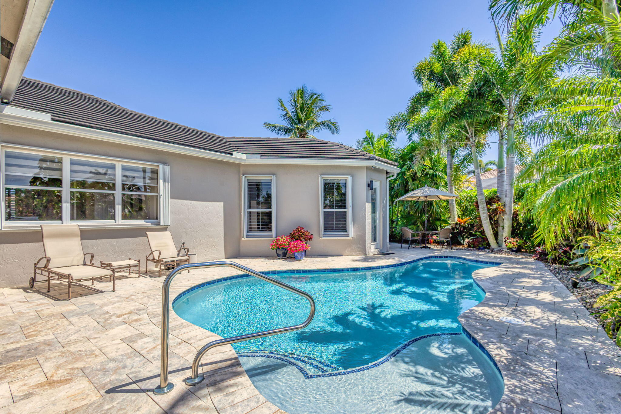 547 Robin Lane Jupiter, FL 33458 - Photo 52 of 78 Large Back Yard