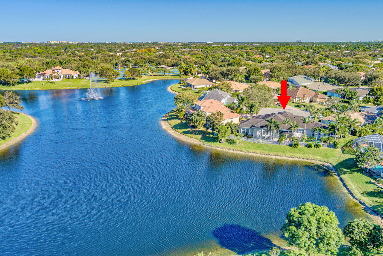547 Robin Lane Jupiter, FL 33458 - Photo 64 of 78 Facing East