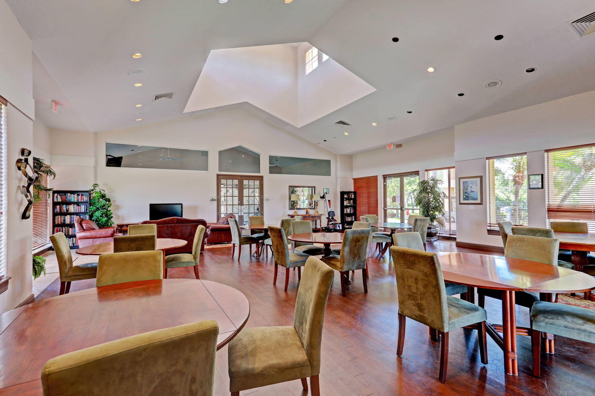 547 Robin Lane Jupiter, FL 33458 - Photo 77 of 78 Gathering Area