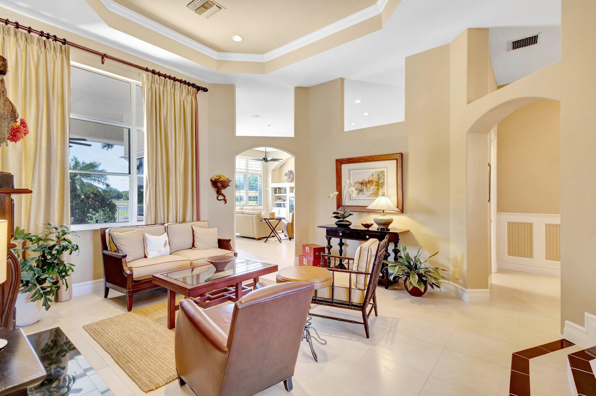 547 Robin Lane Jupiter, FL 33458 - Photo 9 of 78 Living Room
