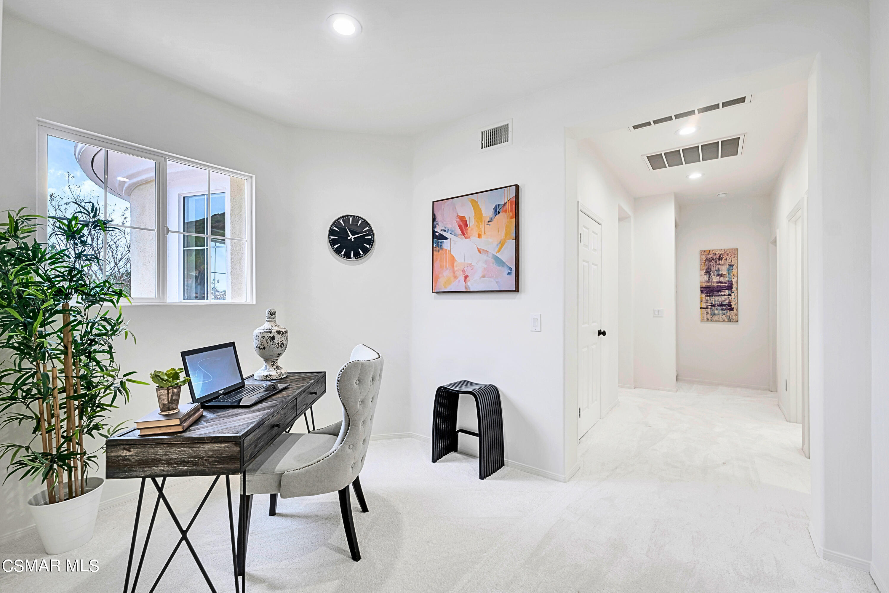 6196 Deerhill Road Oak Park, CA 91377 - Photo 28 of 46 a workspace with furniture and window