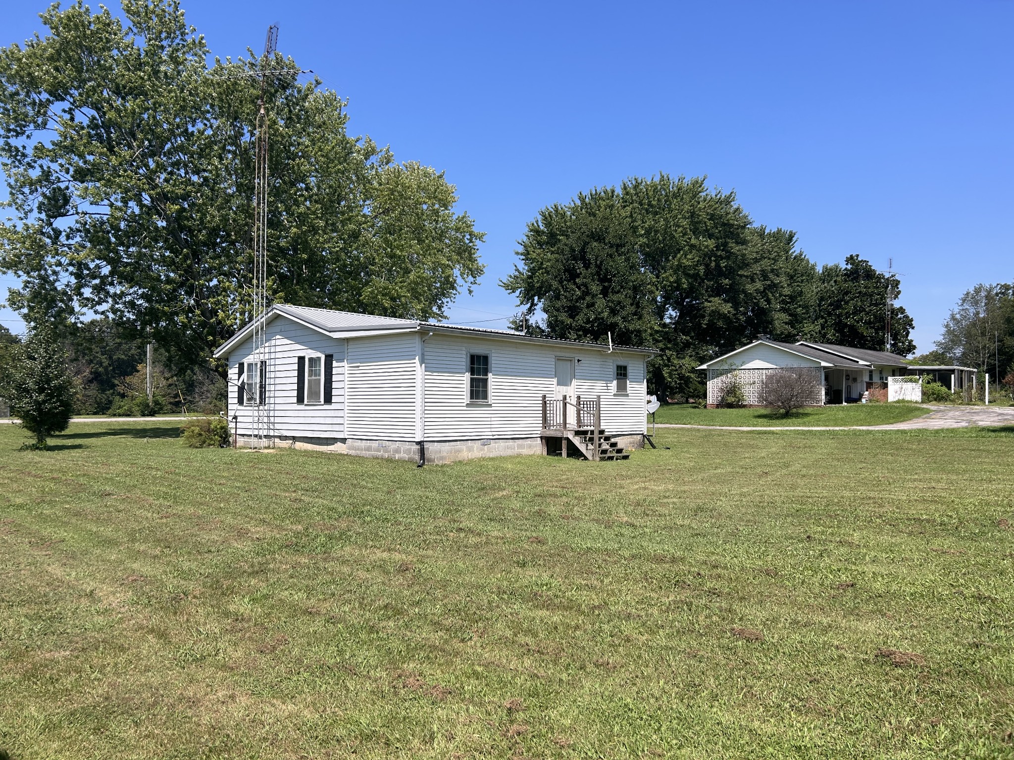 10 Community Road Lawrenceburg, TN 38464 - Photo 4 of 21 Gallery Image 4