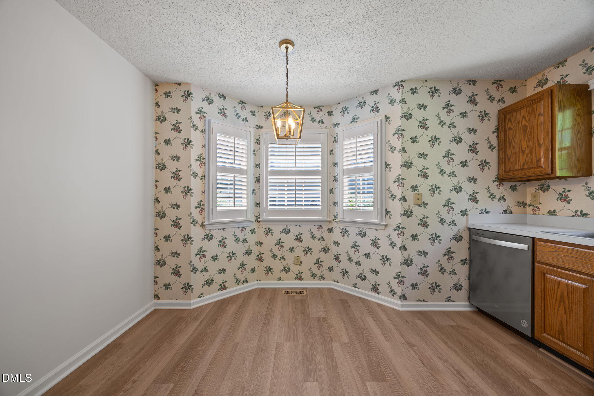 8321 Hempshire Place, Unit 104 Raleigh, NC 27613 - Photo 14 of 44 24-web-or-mls-IMG_3381