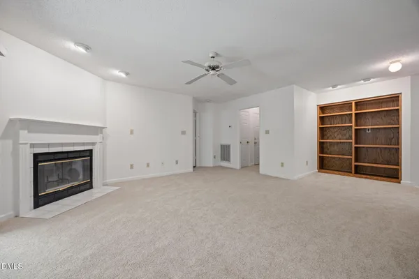 $300,000 | 8321 Hempshire Place, Unit 104, Raleigh, NC 27613