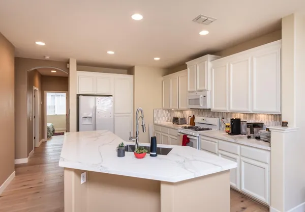 $549,000 | 5020 Cleveland Bay Way, Elk Grove, CA 95757