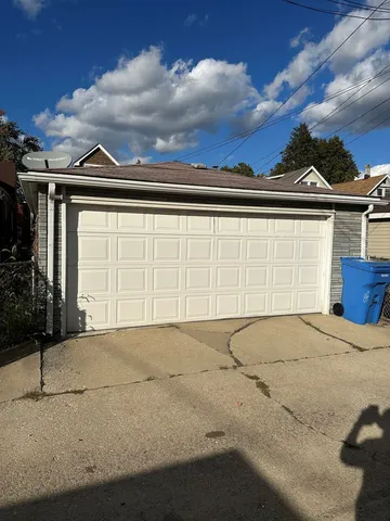 $429,000 | 5813 West Cornelia Avenue, Chicago, IL 60634