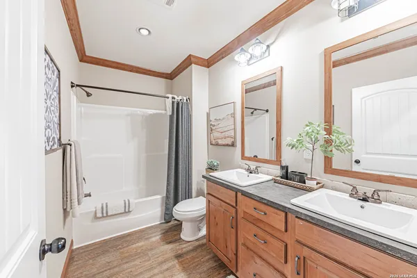 $2,100,000 | 819 County Road 356, Adkins, TX 78121