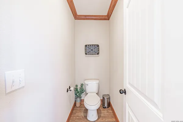 $2,100,000 | 819 County Road 356, Adkins, TX 78121