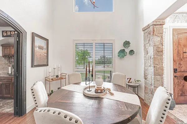 $2,100,000 | 819 County Road 356, Adkins, TX 78121