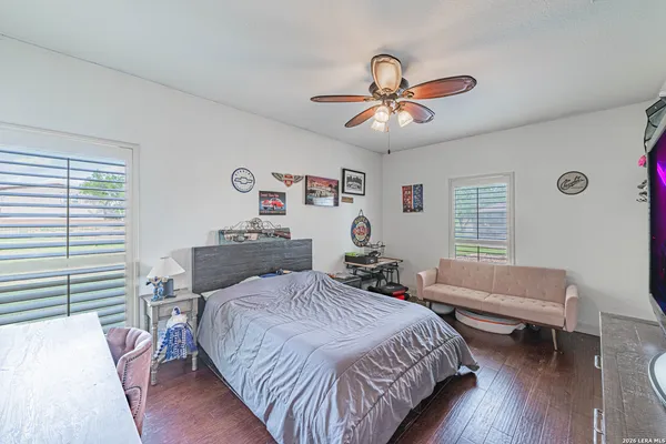 $2,100,000 | 819 County Road 356, Adkins, TX 78121