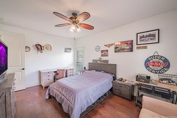 $2,100,000 | 819 County Road 356, Adkins, TX 78121