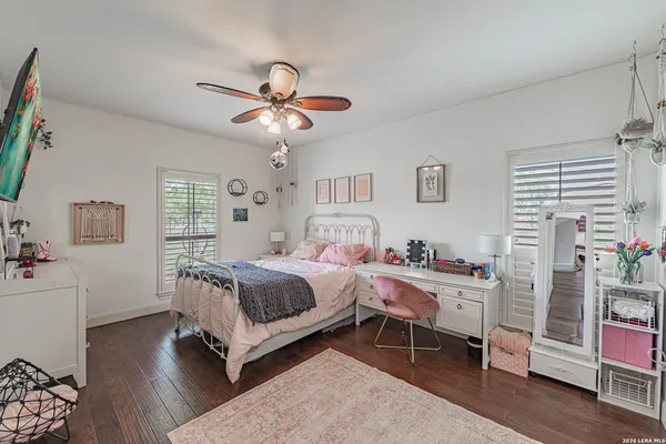 $2,100,000 | 819 County Road 356, Adkins, TX 78121