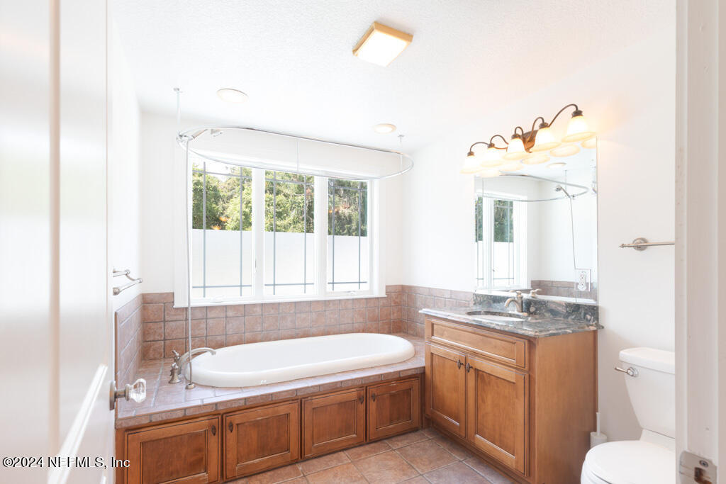 595 West River Road Palatka, FL 32177 - Photo 26 of 50 Bathroom 2