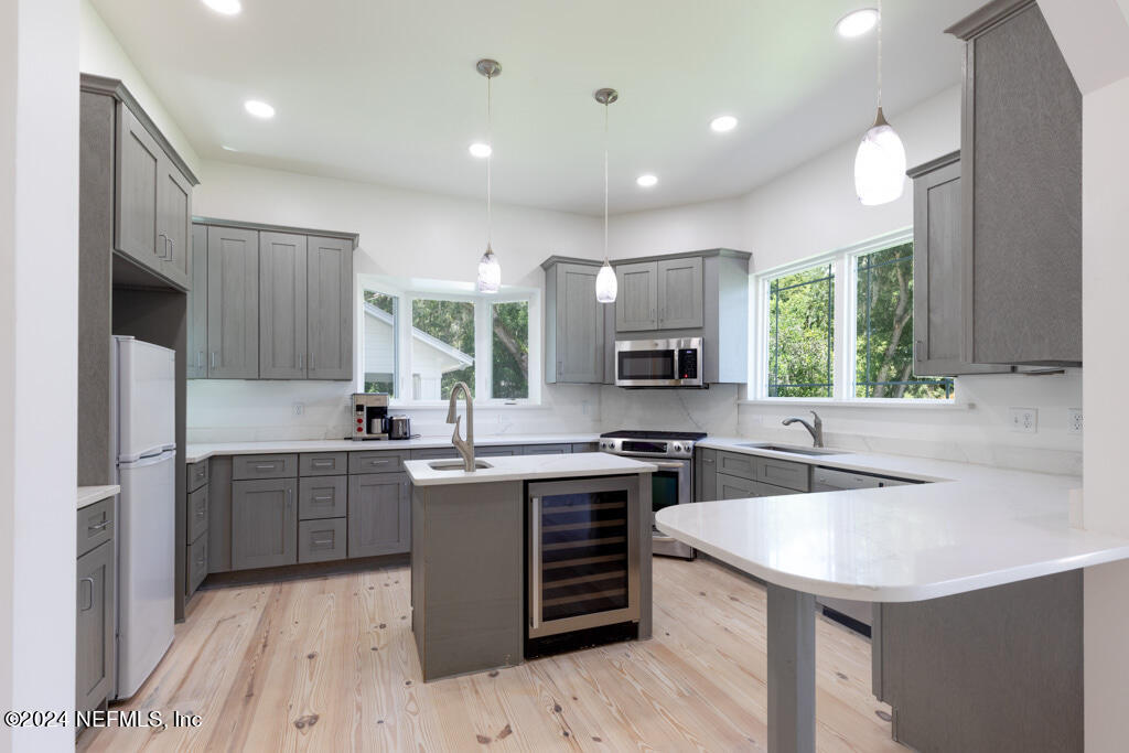 595 West River Road Palatka, FL 32177 - Photo 41 of 50 Guest House Kitchen