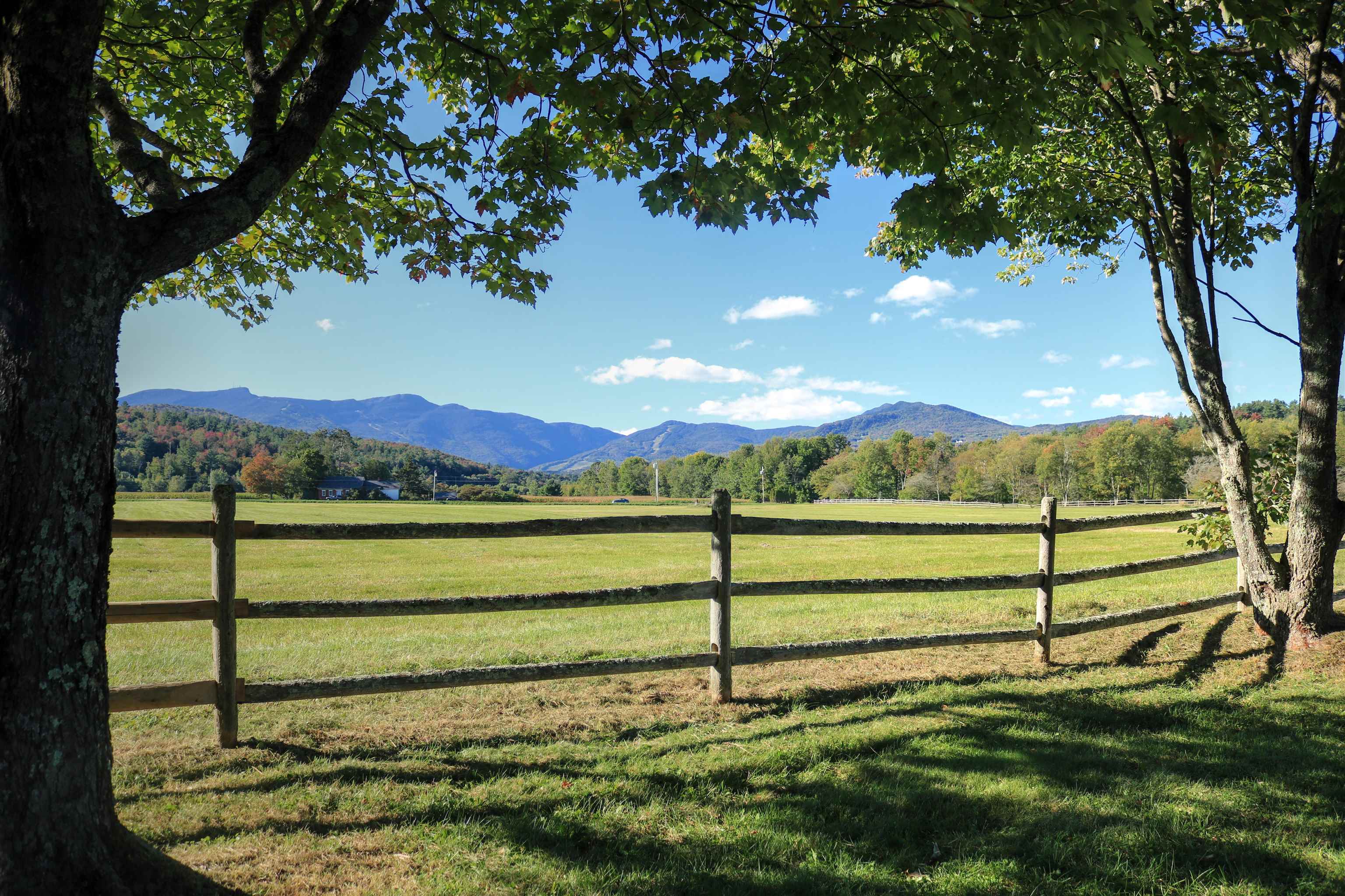 78 View Road, Unit 13 Stowe, VT 05672 - Photo 27 of 34