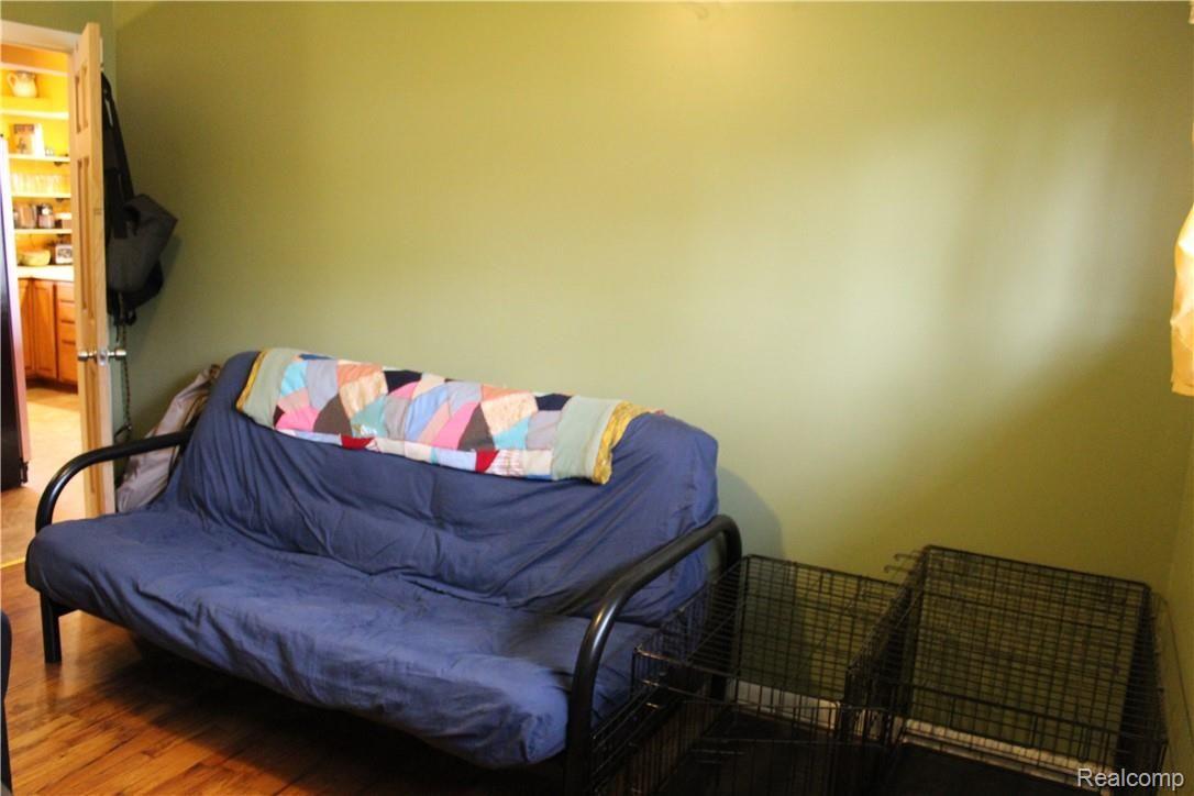 2441 Riverside Drive Port Huron, MI 48060 - Photo 25 of 39 IMG_1591.JPG
