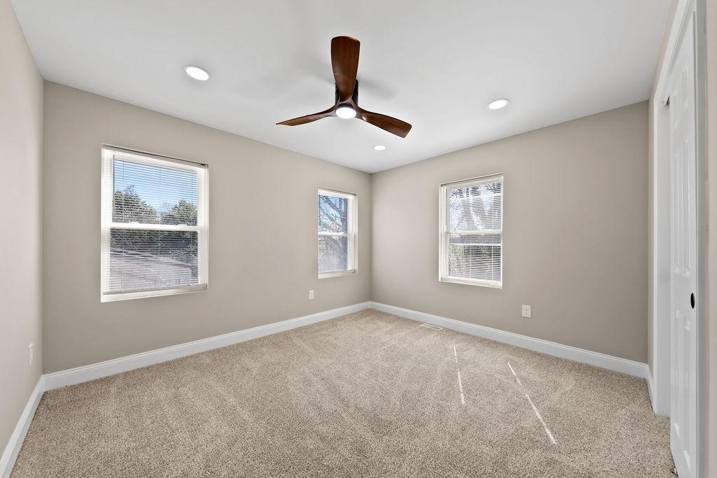 925 Union Landing Road Cinnaminson, NJ 08077 - Photo 28 of 43 Bedroom # 2