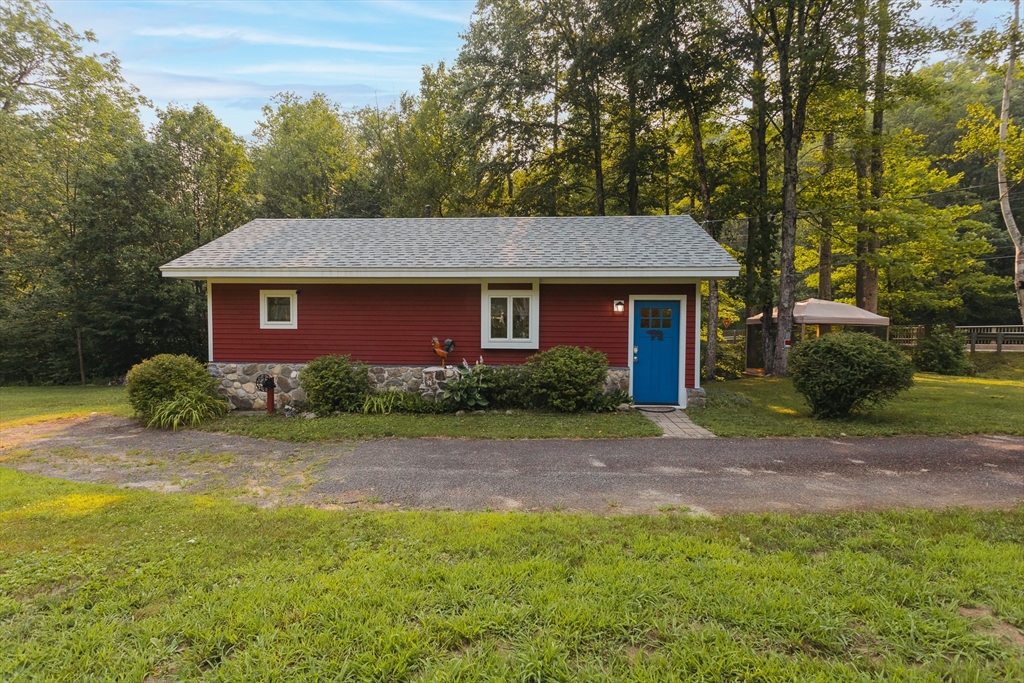 20 Rowe Road Charlemont, MA 01339 - Photo 3 of 39