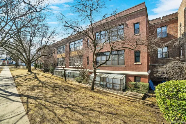 $425,000 | 85 McKinley Avenue, Unit A15, White Plains, NY 10606