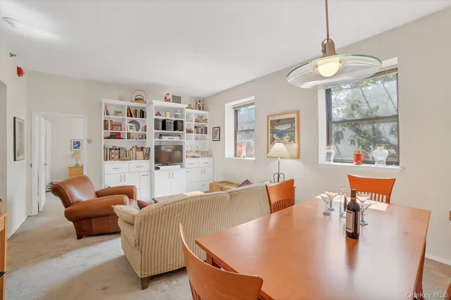 $425,000 | 85 McKinley Avenue, Unit A15, White Plains, NY 10606