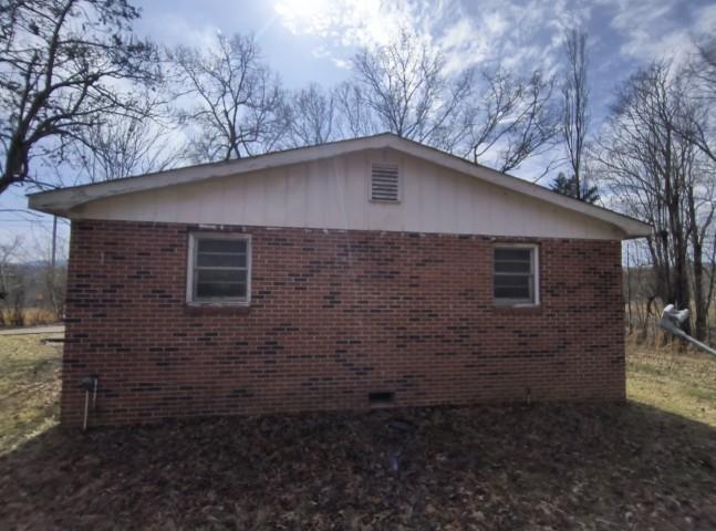 3525 Chestnut Gap Road Blue Ridge, GA 30513 - Photo 4 of 15 side of house