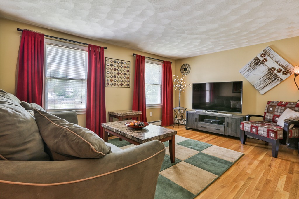 4 Mellon Road Billerica, MA 01862 - Photo 9 of 22 Gallery Image 9