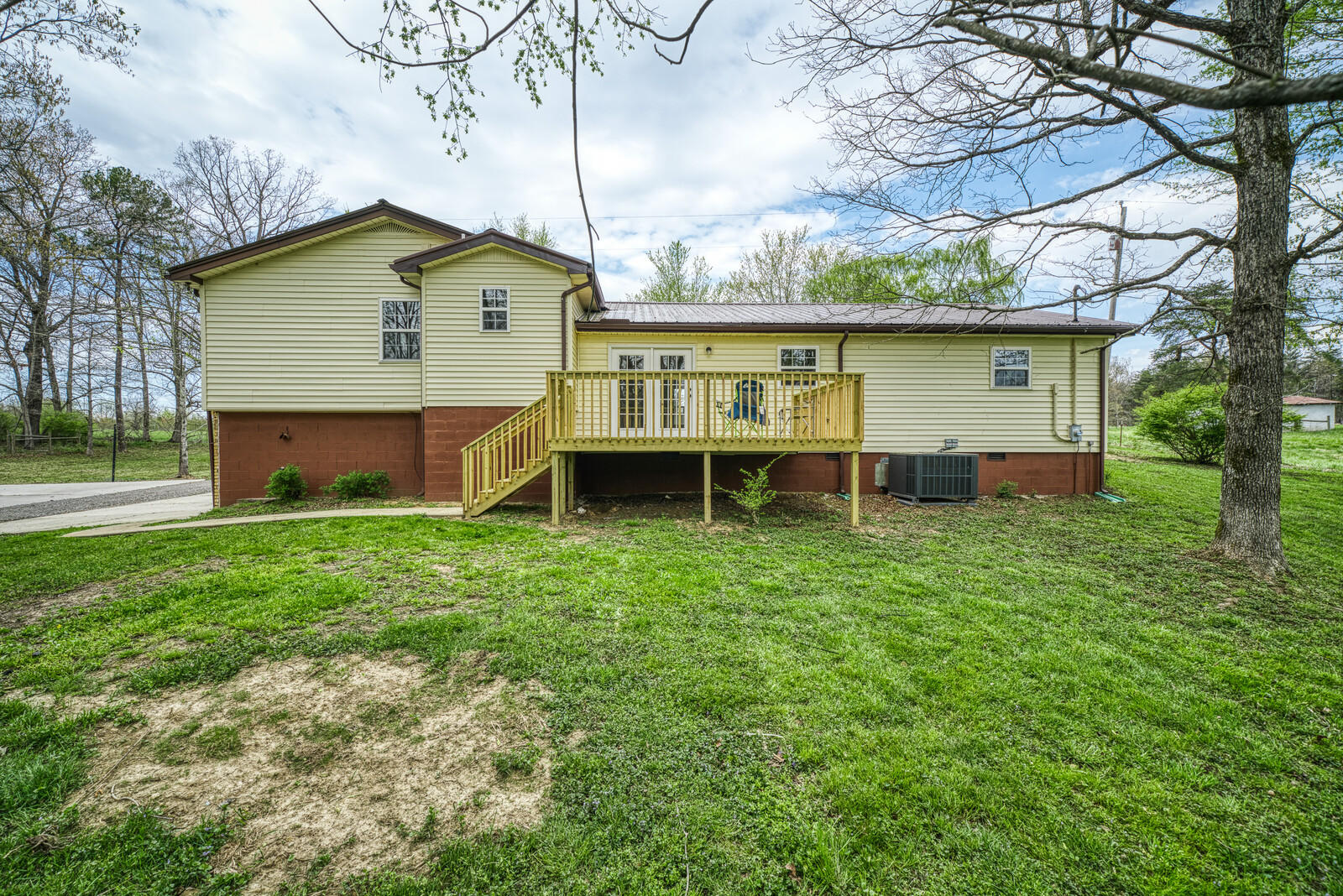 1165 Virgil Beaty Road Clarkrange, TN 38553 - Photo 25 of 29 10_1165_Virigl_Beaty_Rd_Clarkrange053_TN