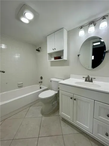 $2,200 | 2460 DC Country Club Boulevard, Unit 408A, Deerfield Beach, FL 33442