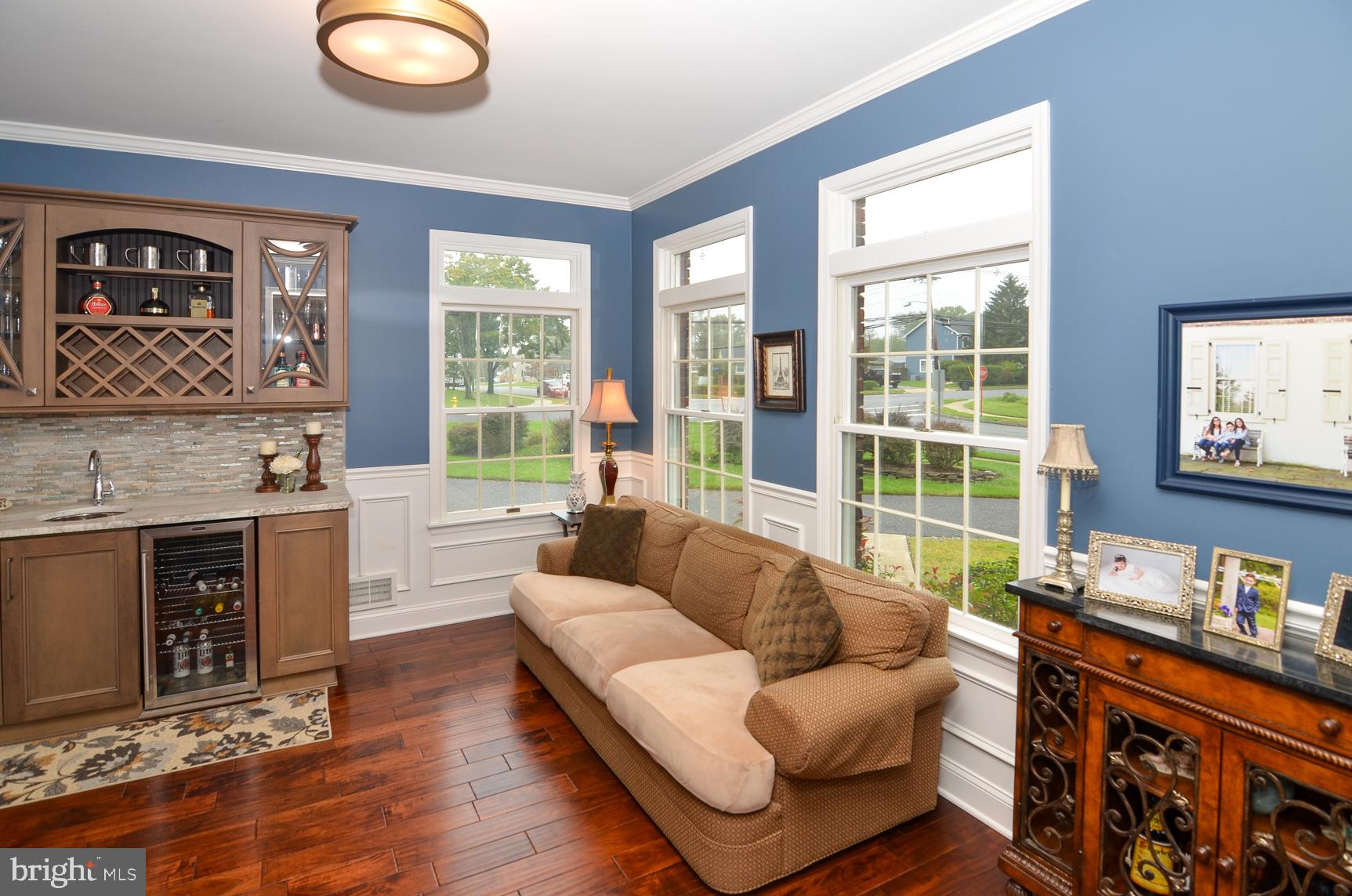 159 Applegate Drive Hamilton, NJ 08690 - Photo 11 of 54 Living Room