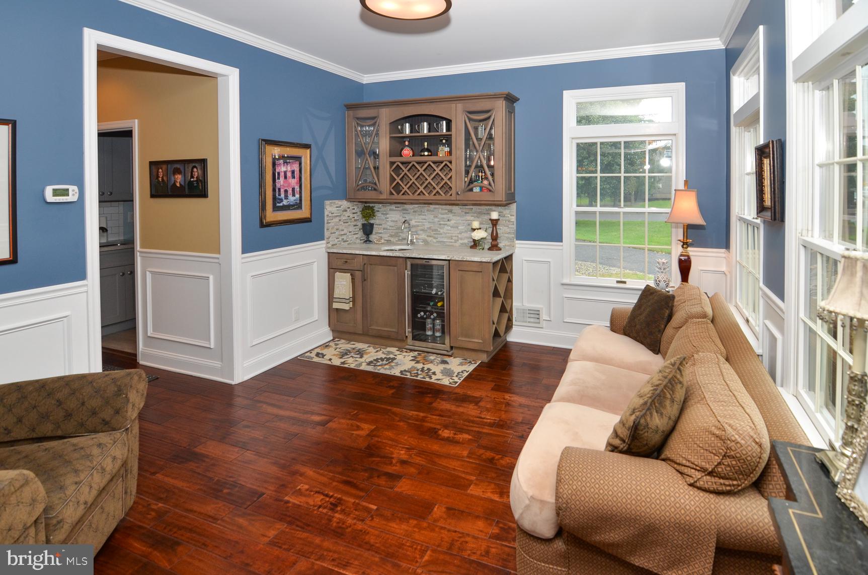 159 Applegate Drive Hamilton, NJ 08690 - Photo 13 of 54 Living Room