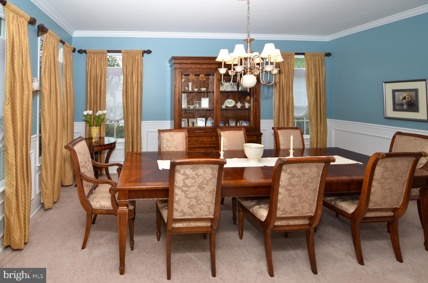 159 Applegate Drive Hamilton, NJ 08690 - Photo 16 of 54 Dining Room