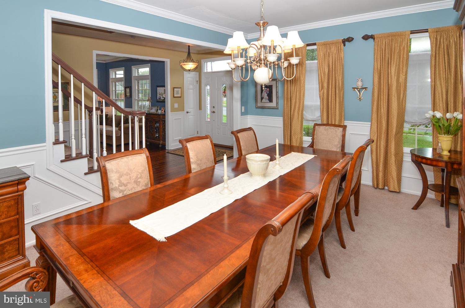 159 Applegate Drive Hamilton, NJ 08690 - Photo 17 of 54 Dining Room