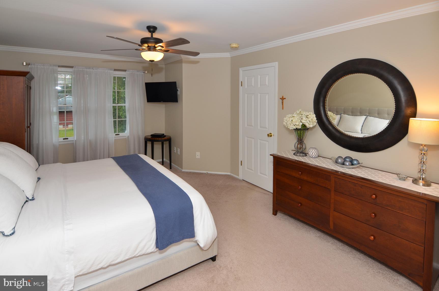 159 Applegate Drive Hamilton, NJ 08690 - Photo 28 of 54 Primary Bedroom