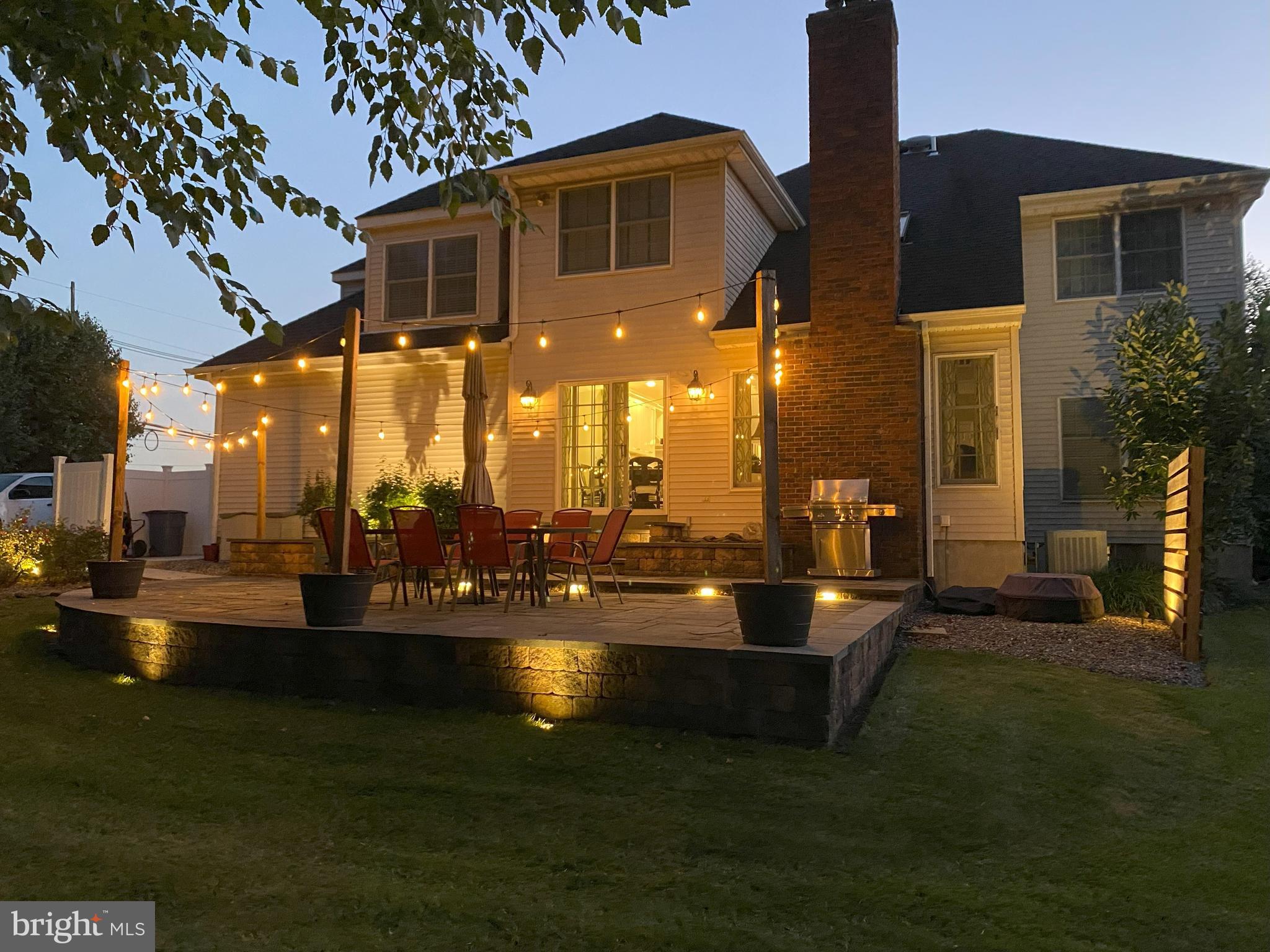 159 Applegate Drive Hamilton, NJ 08690 - Photo 8 of 54 Twilight Exterior