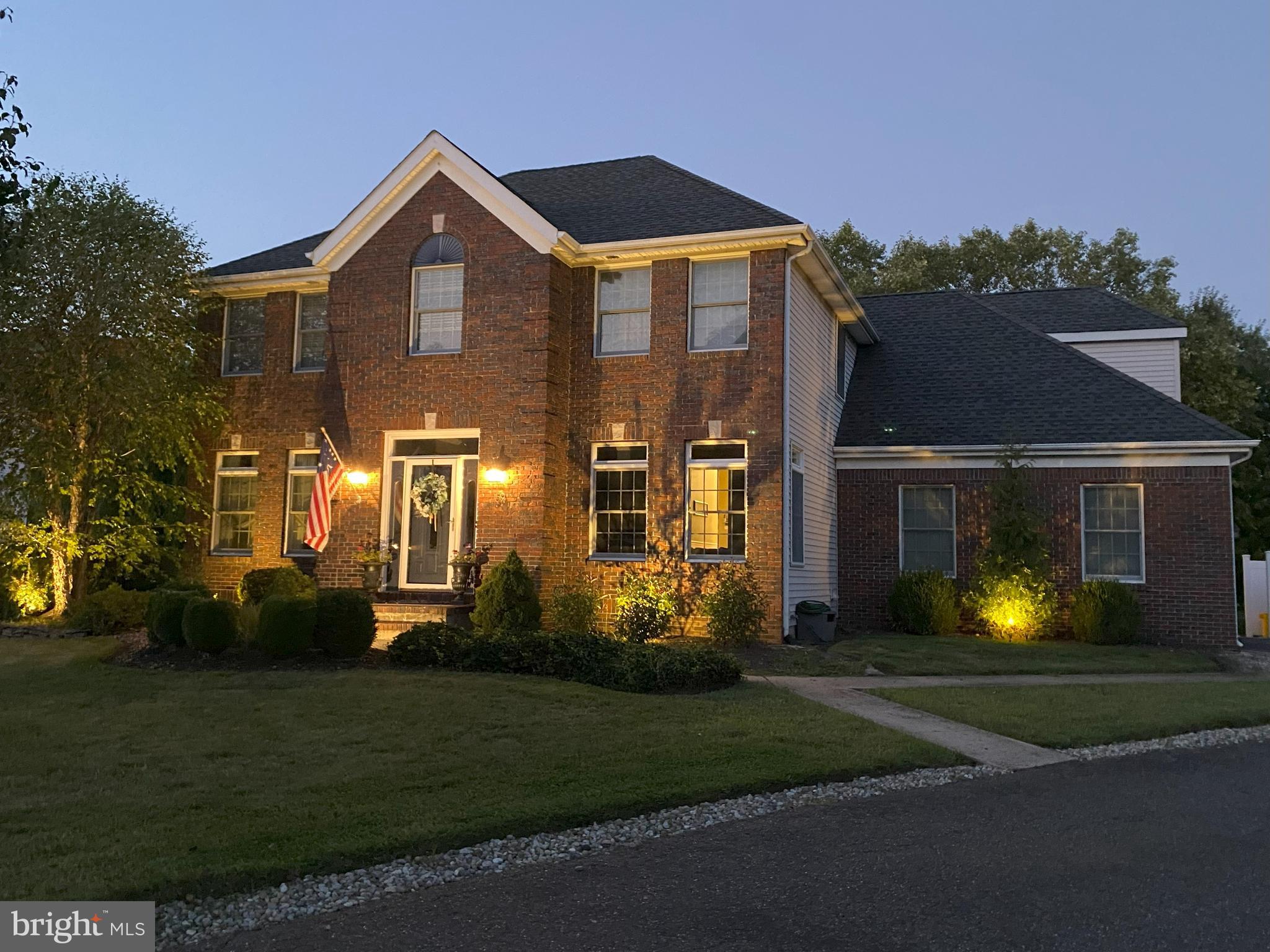 159 Applegate Drive Hamilton, NJ 08690 - Photo 9 of 54 Twilight Exterior