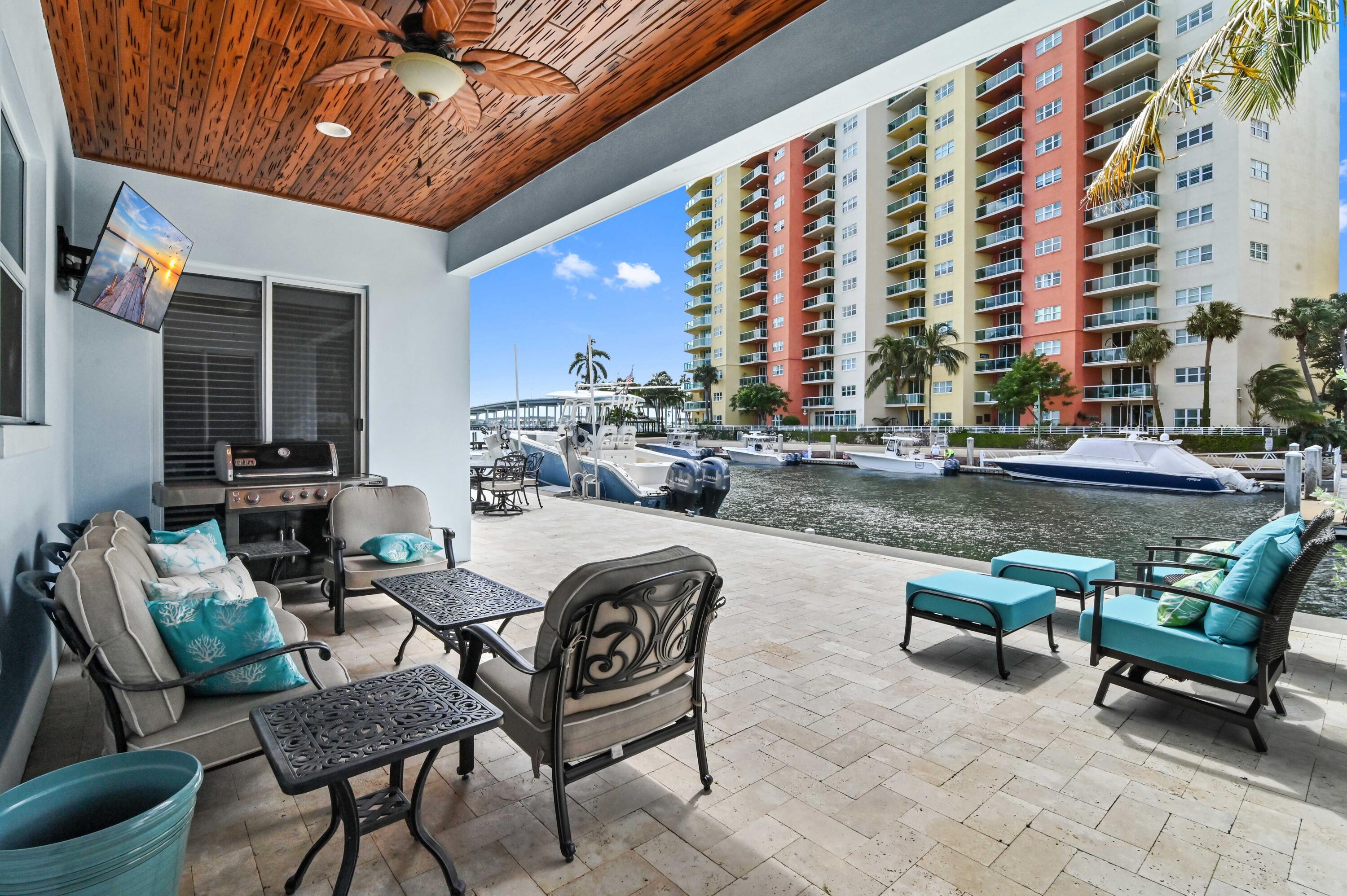 340 Wilma Circle Riviera Beach, FL 33404 - Photo 30 of 52 28 patio 01