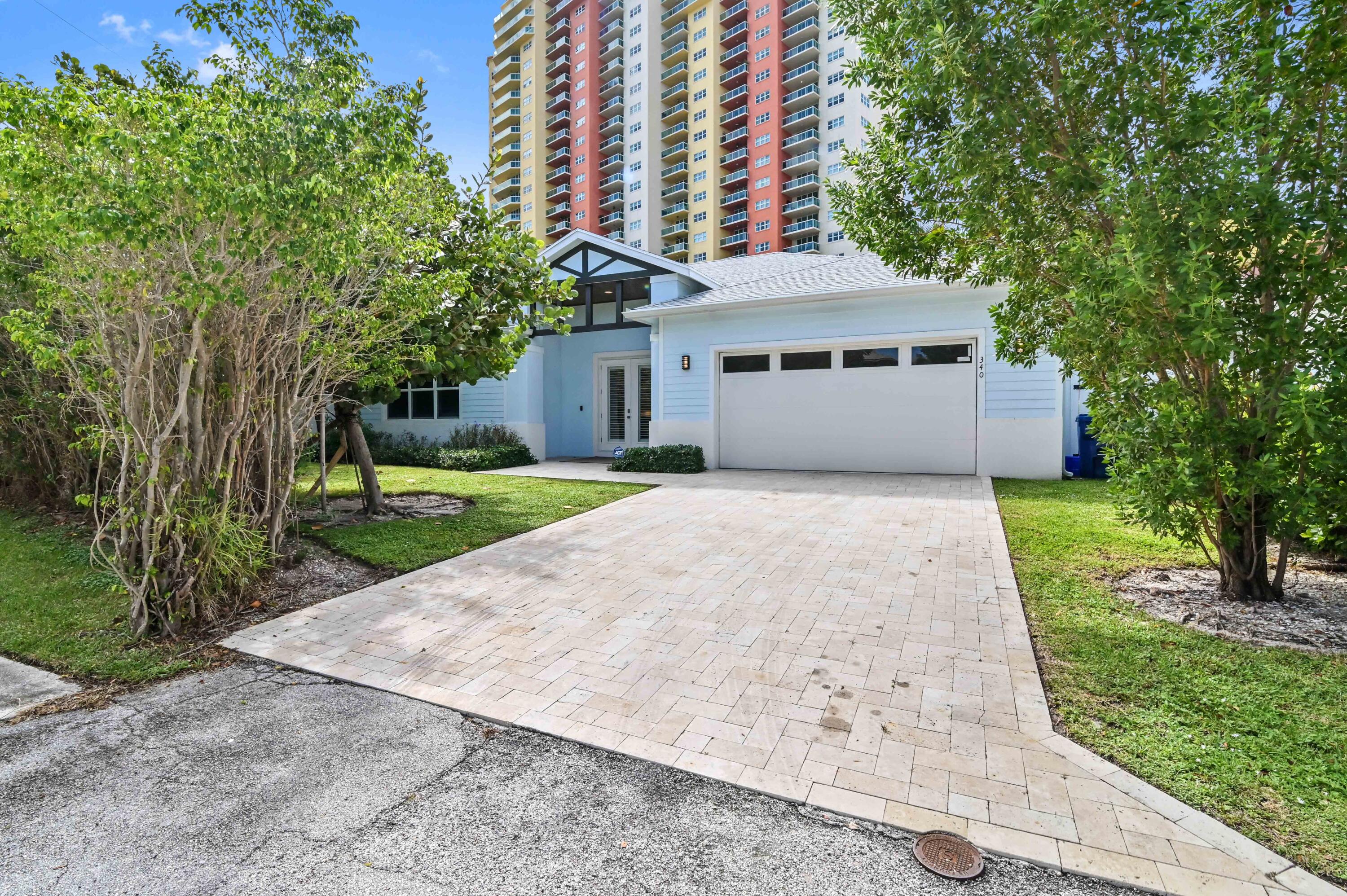 340 Wilma Circle Riviera Beach, FL 33404 - Photo 4 of 52 01 front 01