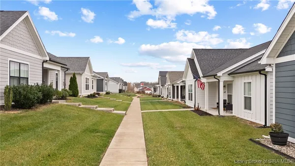 $247,000 | 2058 Harmony Lane, Charlestown, IN 47111