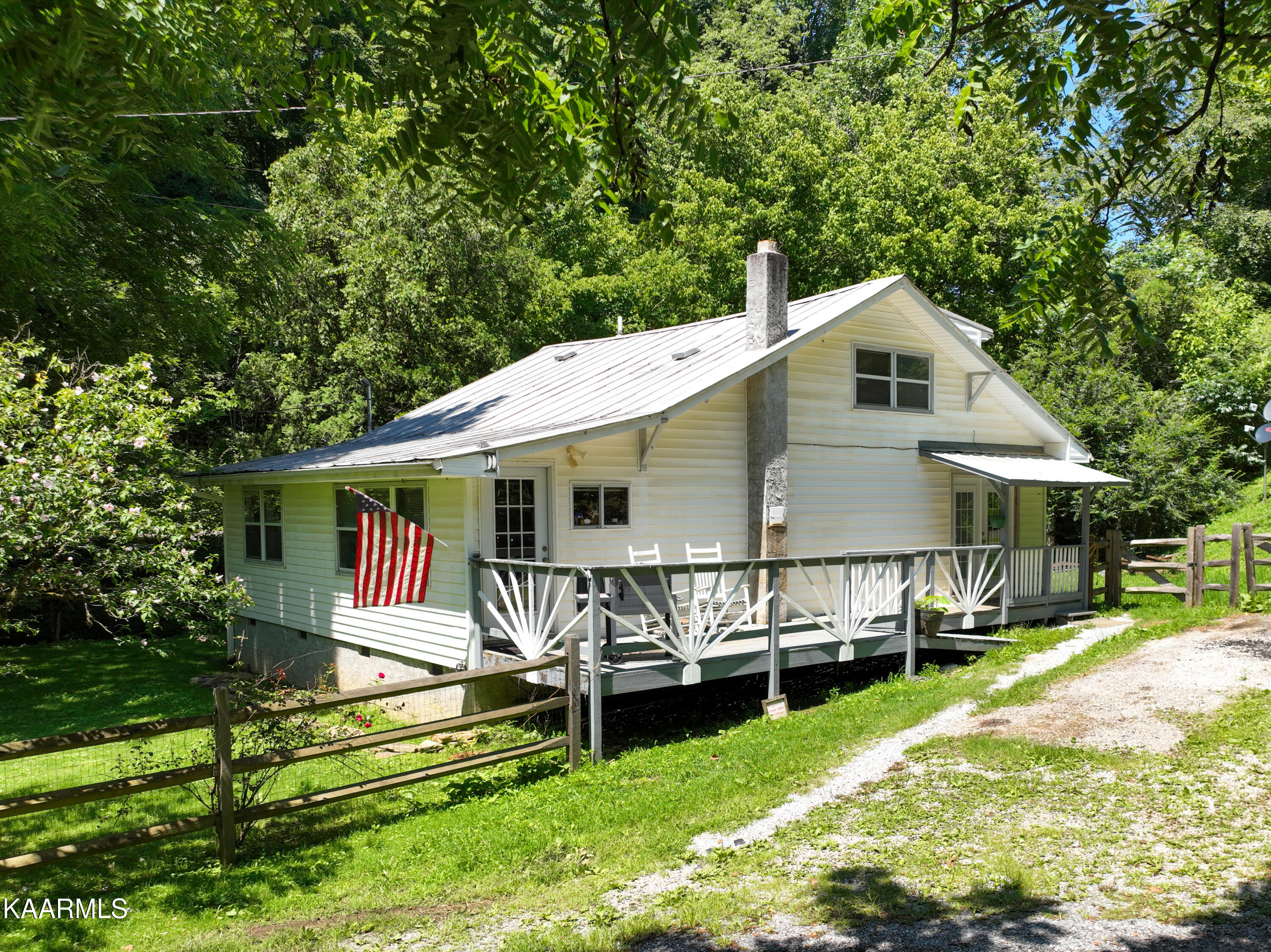 820 Middle Creek Road Cosby, TN 37722 - Photo 1 of 27 820 Middle Creek Road, Cosby