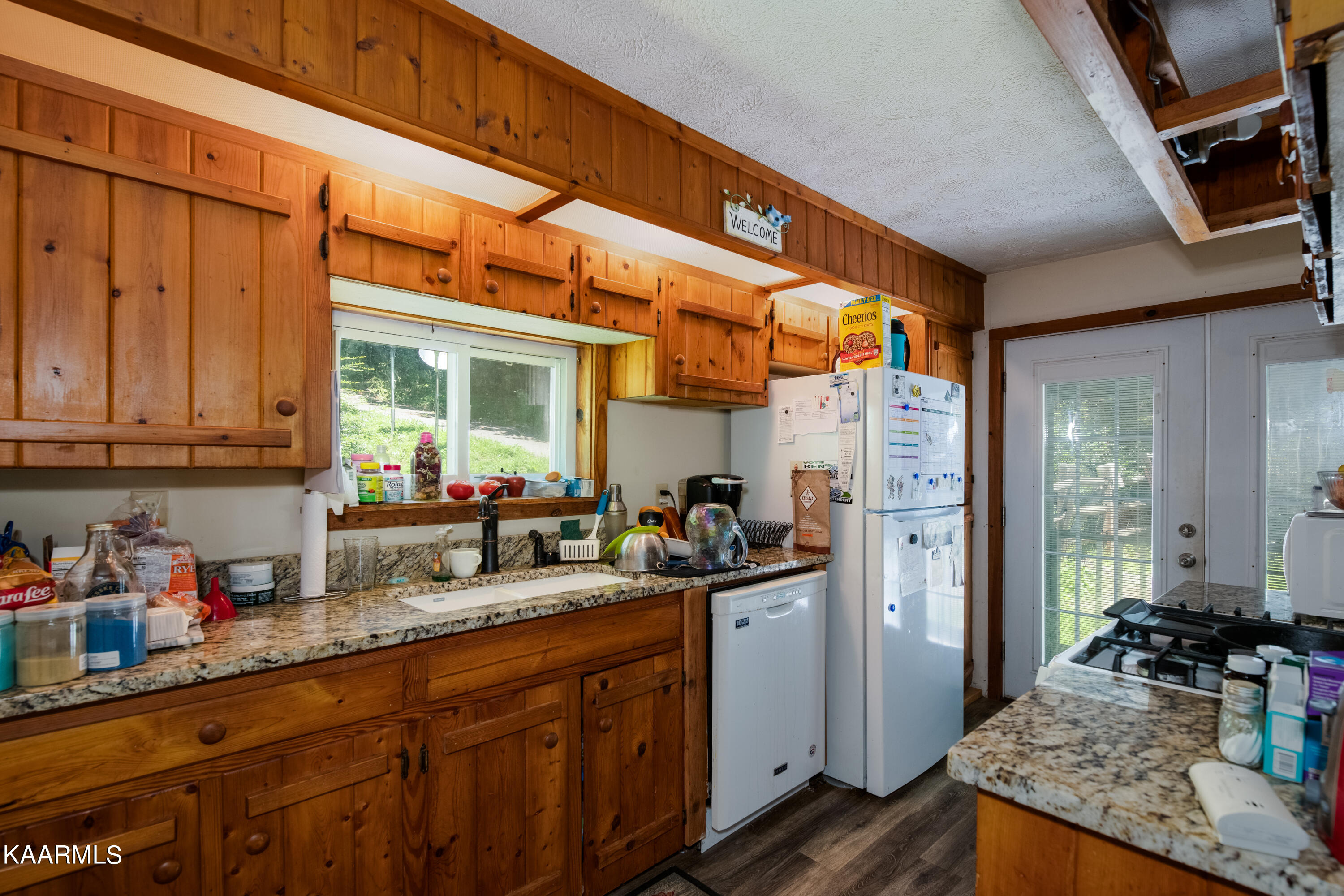 820 Middle Creek Road Cosby, TN 37722 - Photo 8 of 27 820 Middle Creek Road, Cosby-23