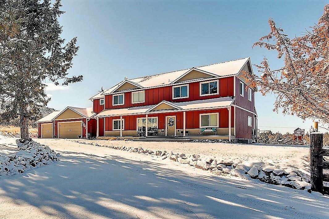 10198 South W Riggs Road Powell Butte, OR 97753 - Photo 5 of 37 6
