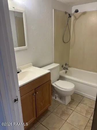 $780 | 501 Darby Lane, Unit 117, New Iberia, LA 70560