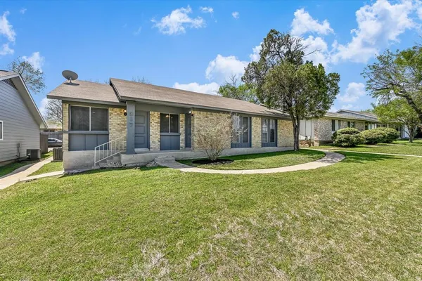 $1,595 | 317 West William Cannon Drive, Unit B, Austin, TX 78745