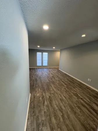 $1,595 | 317 West William Cannon Drive, Unit B, Austin, TX 78745
