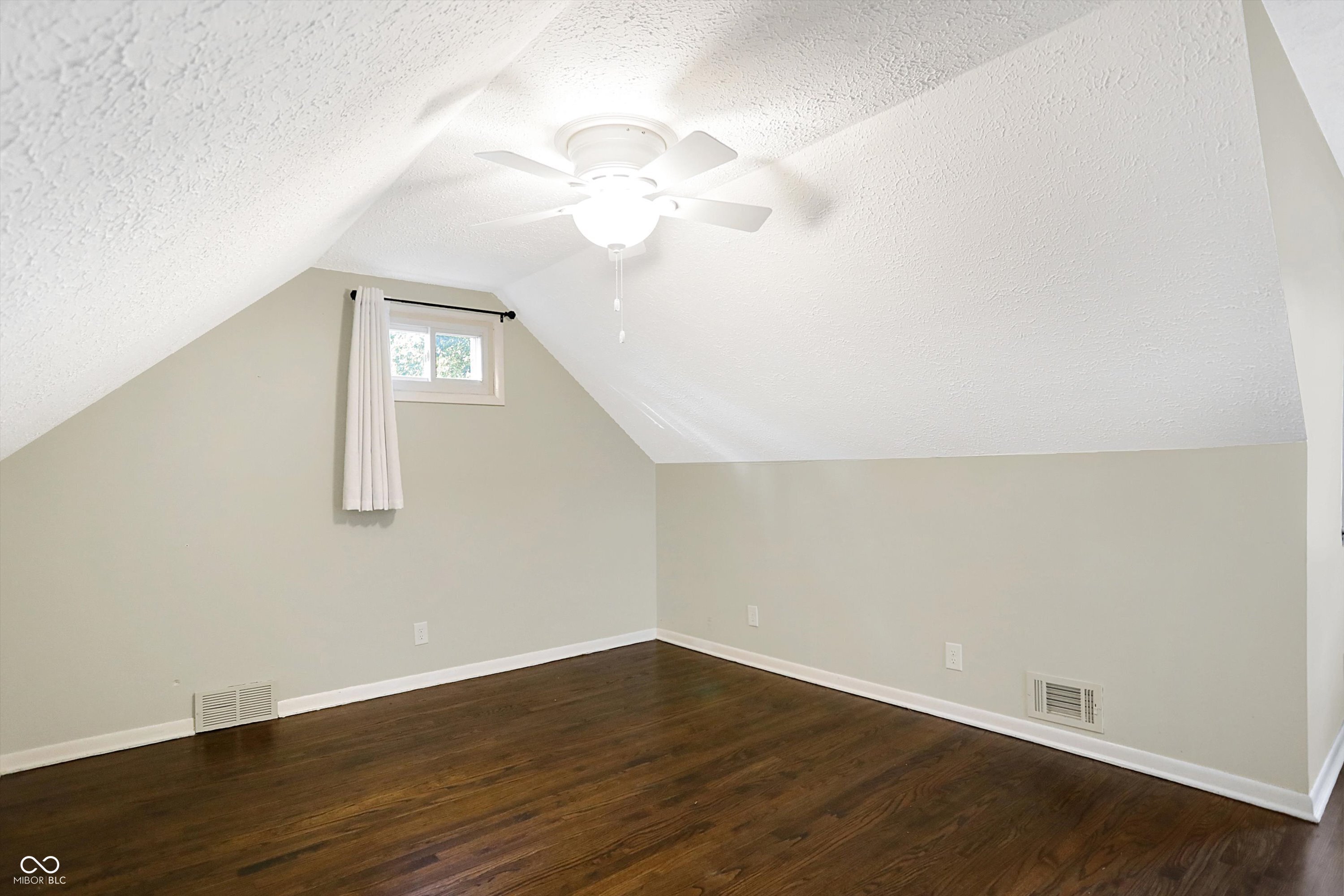 6264 Douglas Road Indianapolis, IN 46220 - Photo 23 of 54