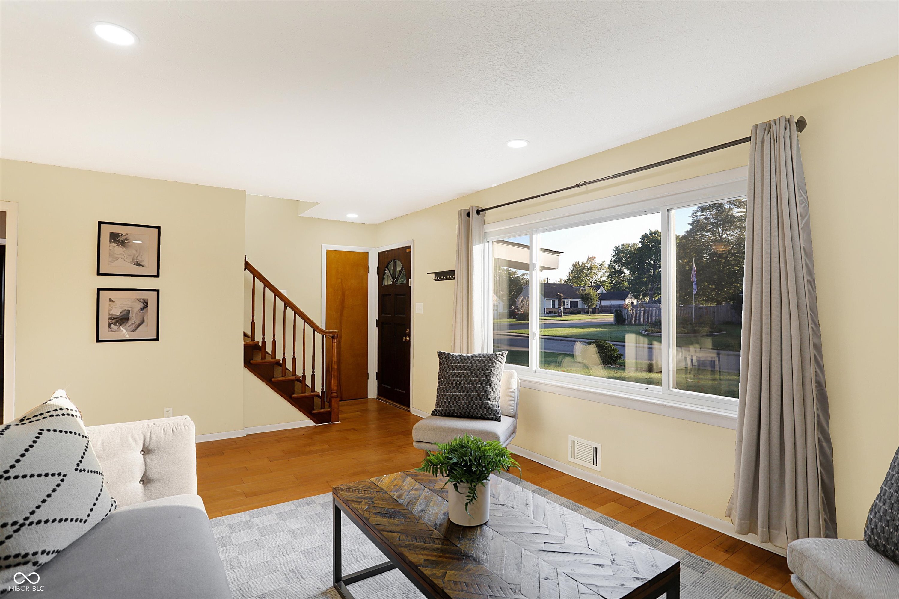 6264 Douglas Road Indianapolis, IN 46220 - Photo 6 of 54