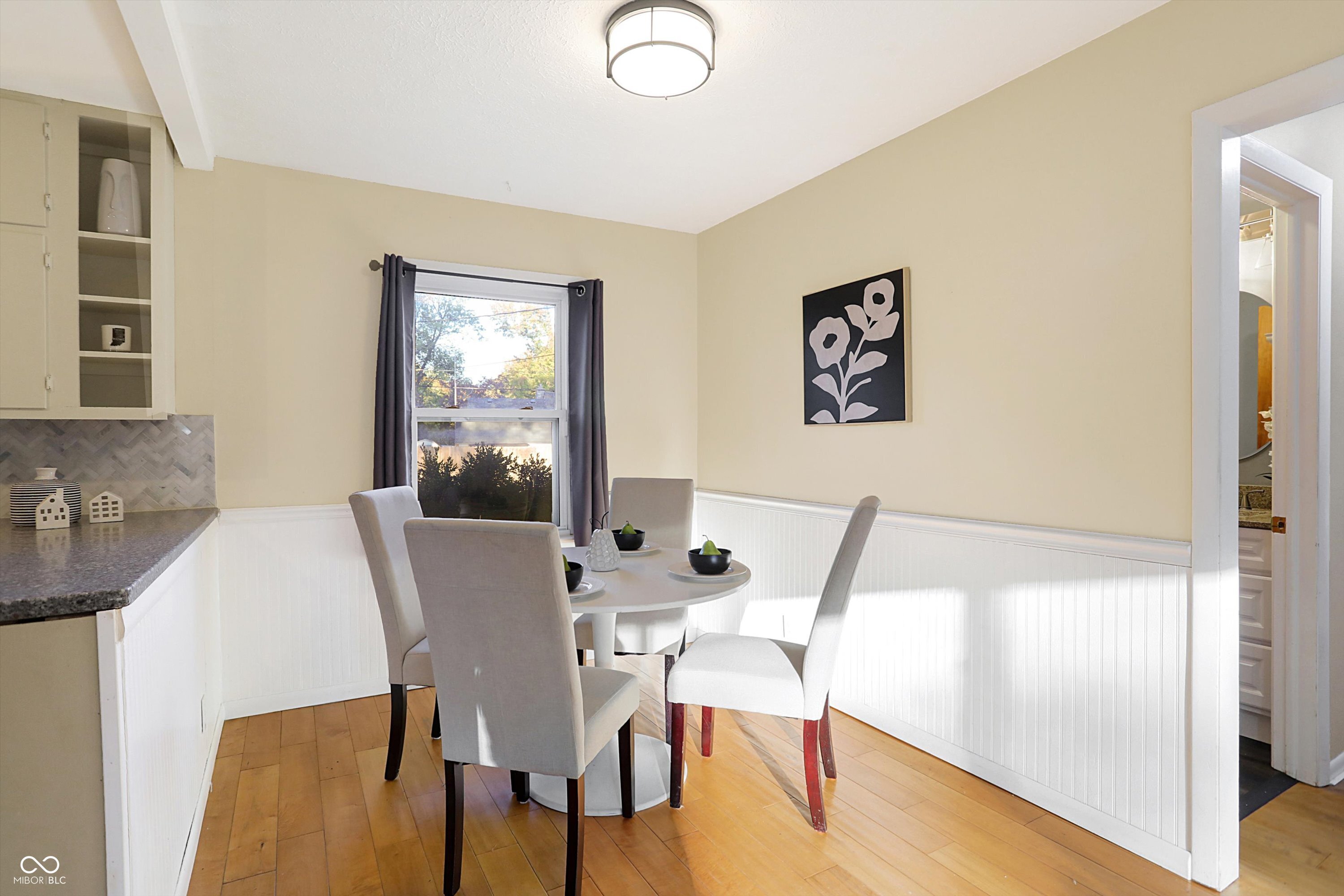 6264 Douglas Road Indianapolis, IN 46220 - Photo 9 of 54