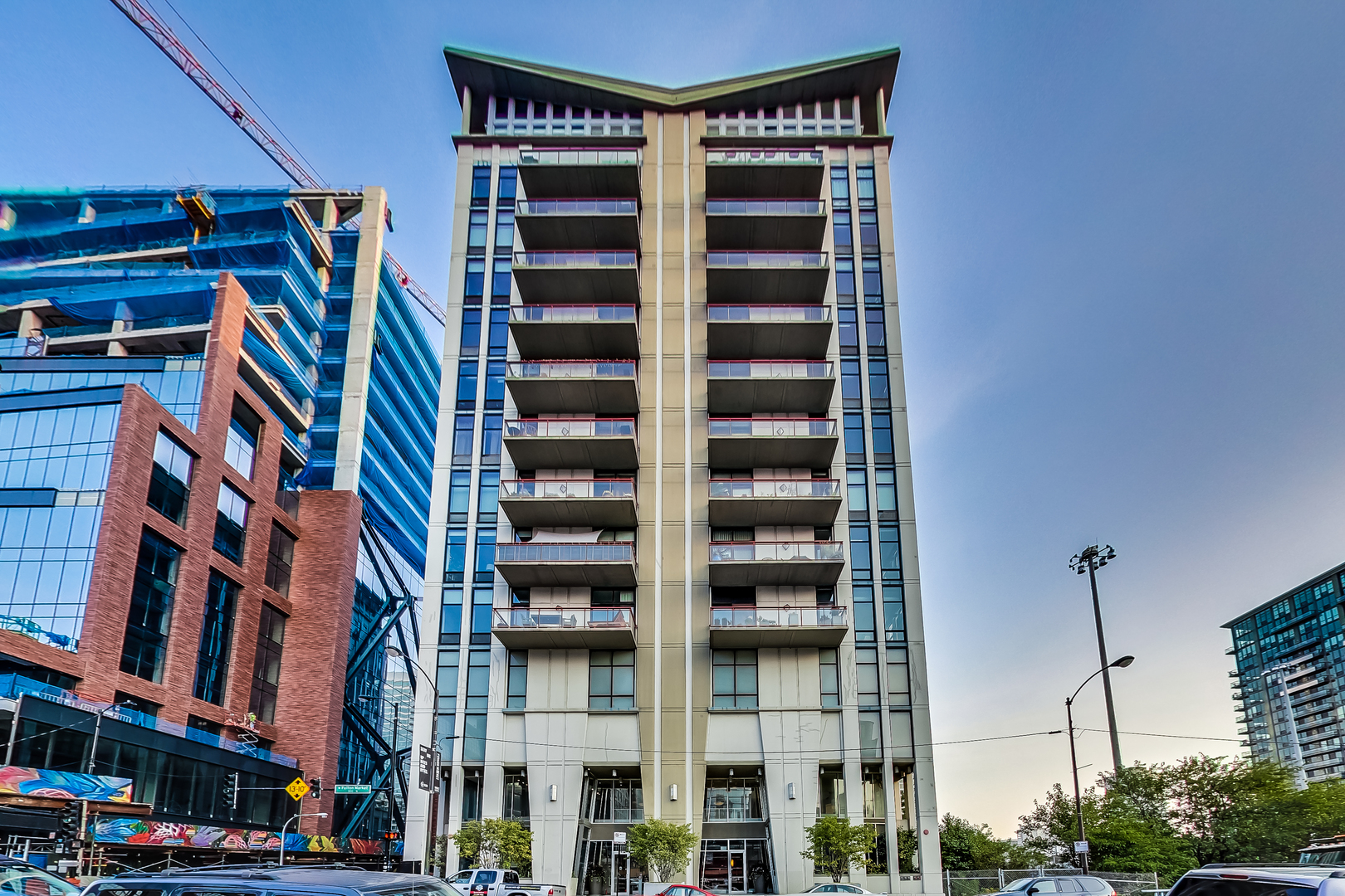 740 West Fulton Street, Unit 905 Chicago, IL 60661 - Photo 1 of 23 a view of street with tall buildings