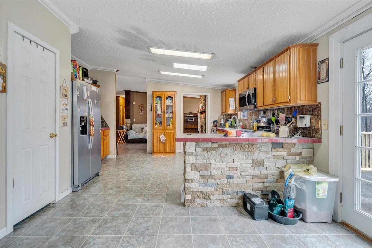 5705 Fork Mountain Road Rocky Mount, VA 24151 - Photo 19 of 53 19-MIB06548